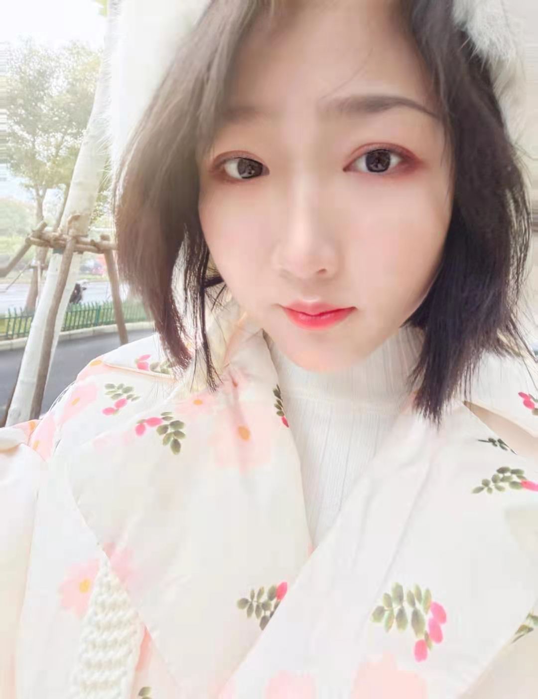 YVi0xoqibg的头像