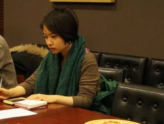 SabrinaChow公司标志